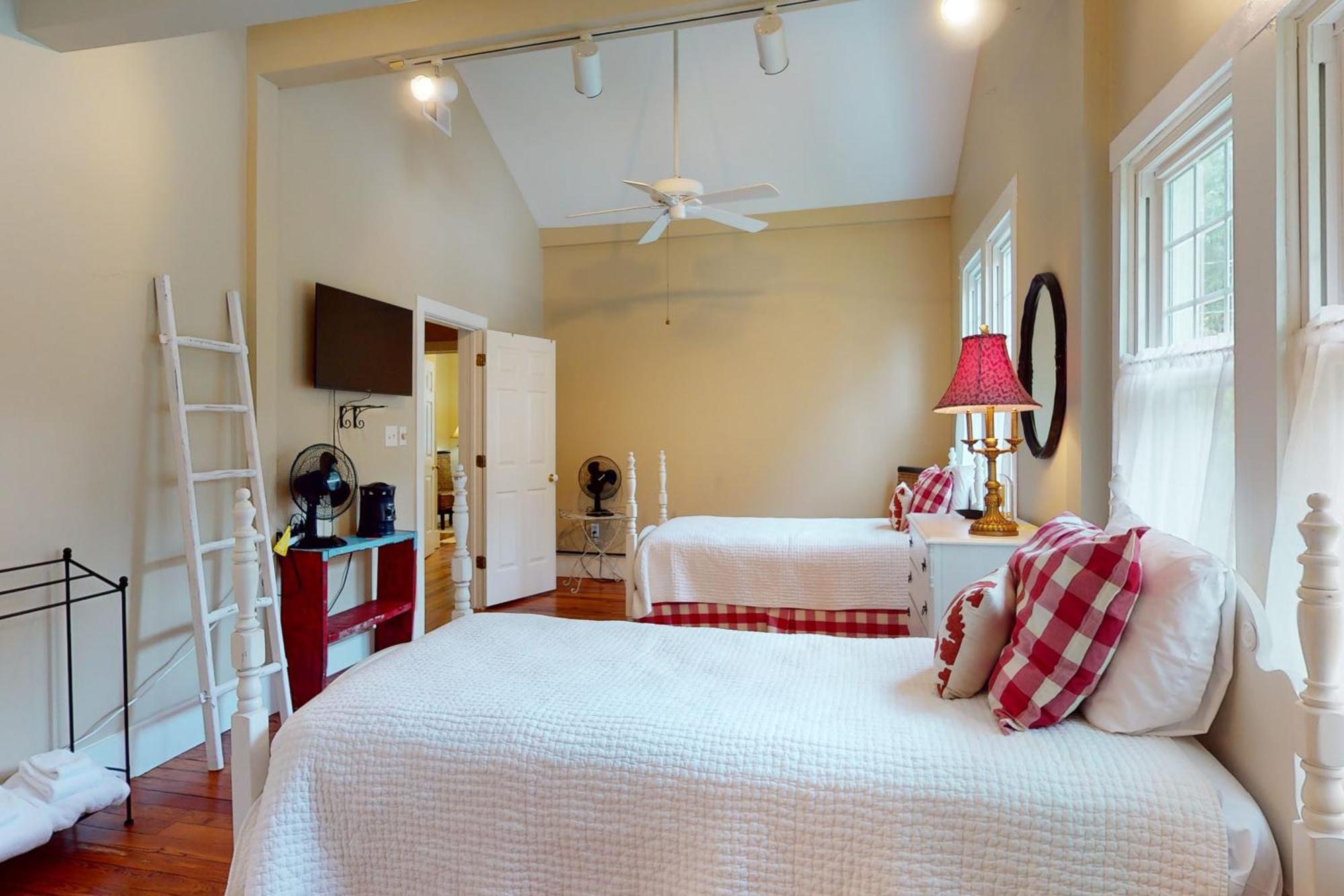 North Whitted Escape Villa Hendersonville Buitenkant foto